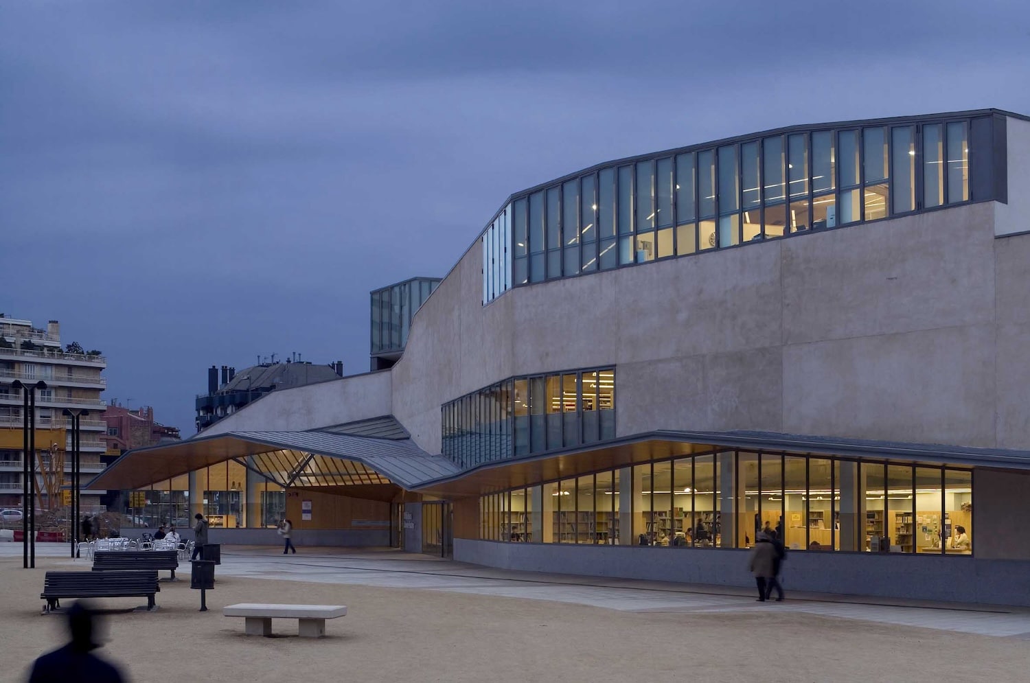 Josep-Llinas-Biblioteca-Jaume-Fuster-(3)