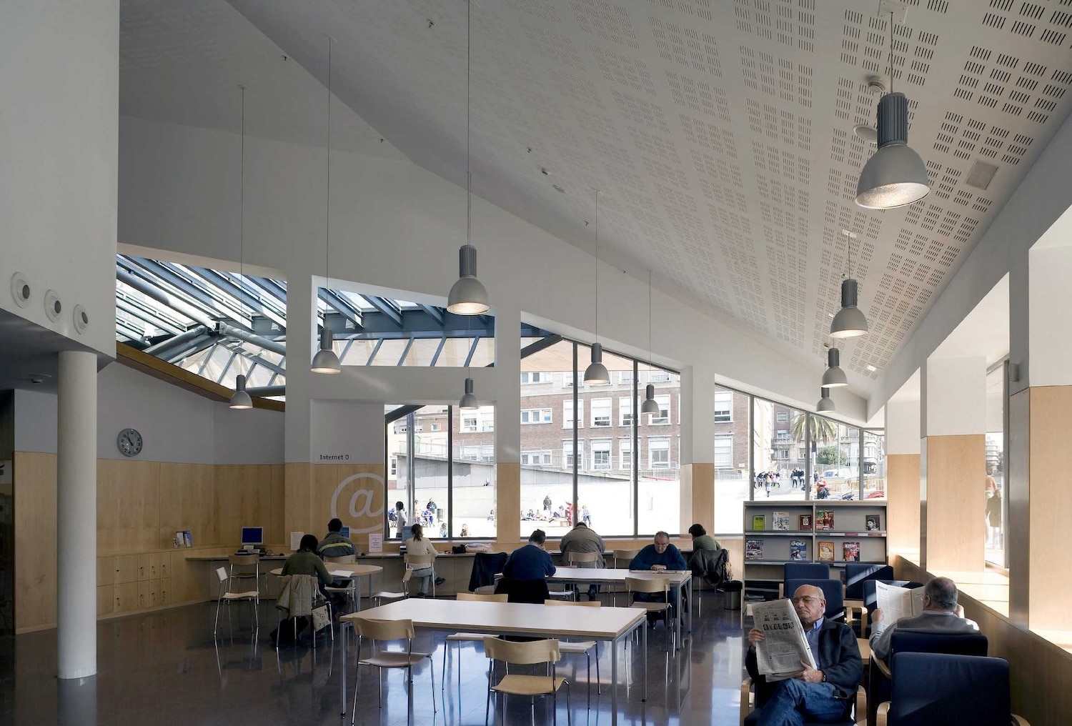 Josep-Llinas-Biblioteca-Jaume-Fuster-(4)