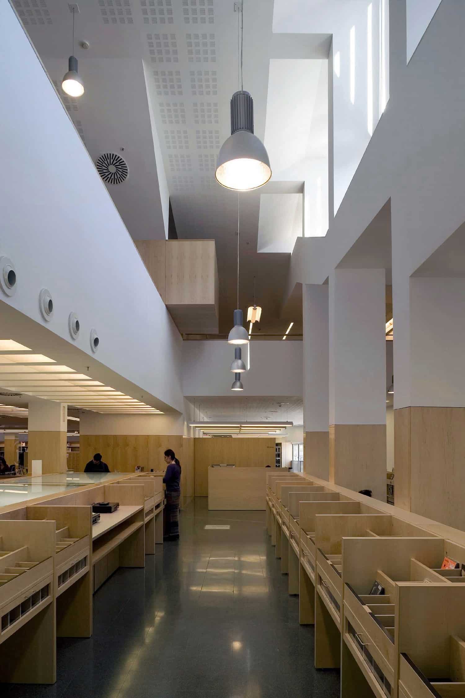 Josep-Llinas-Biblioteca-Jaume-Fuster-(5)